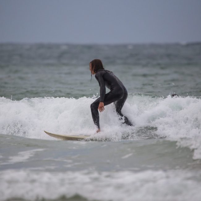 full-length-man-surfing-sea